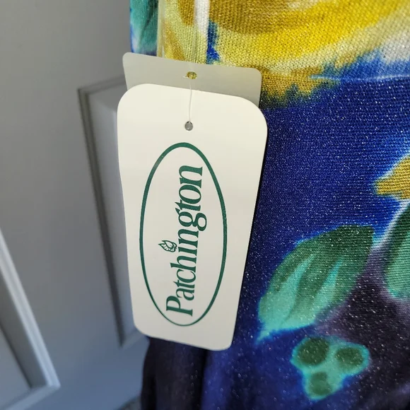 Womens sweater/ shaw - Picture 4 of 4